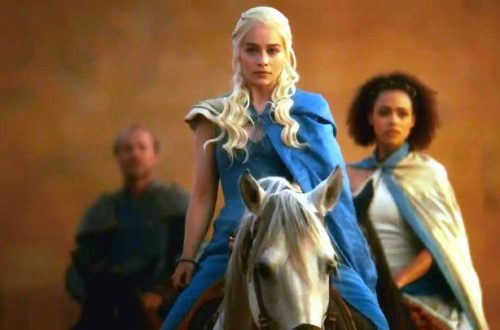 danerys targaryen riding horse